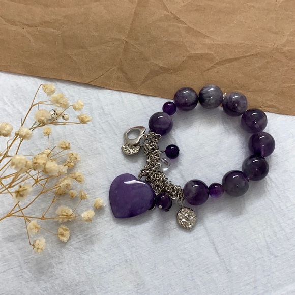 5 Beaded Jade Bracelets - Picture 5 of 6